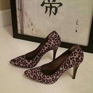 Banana Republic Leopard Pumps size 6.5